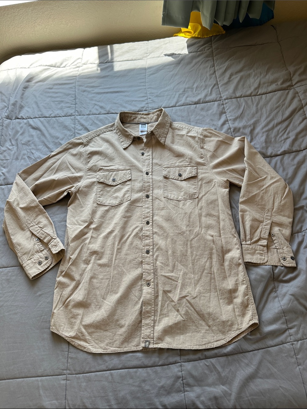 The North face Casual Long Sleeve Button-Up Shirt in Tan